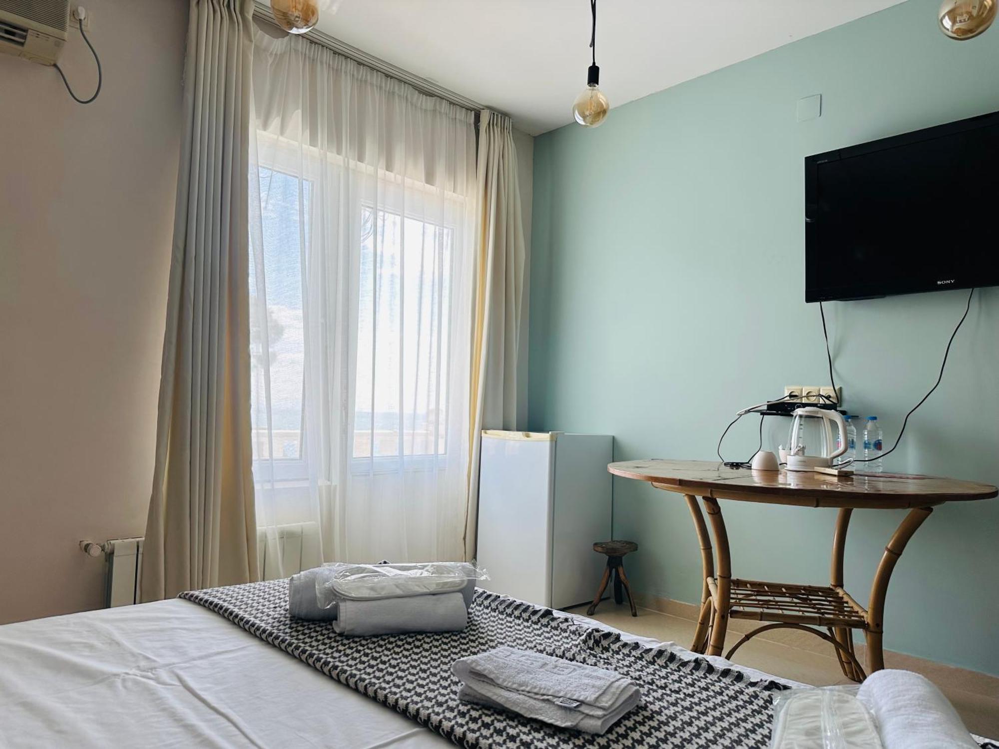 Claude Monet Beach Hotel ウレキ エクステリア 写真