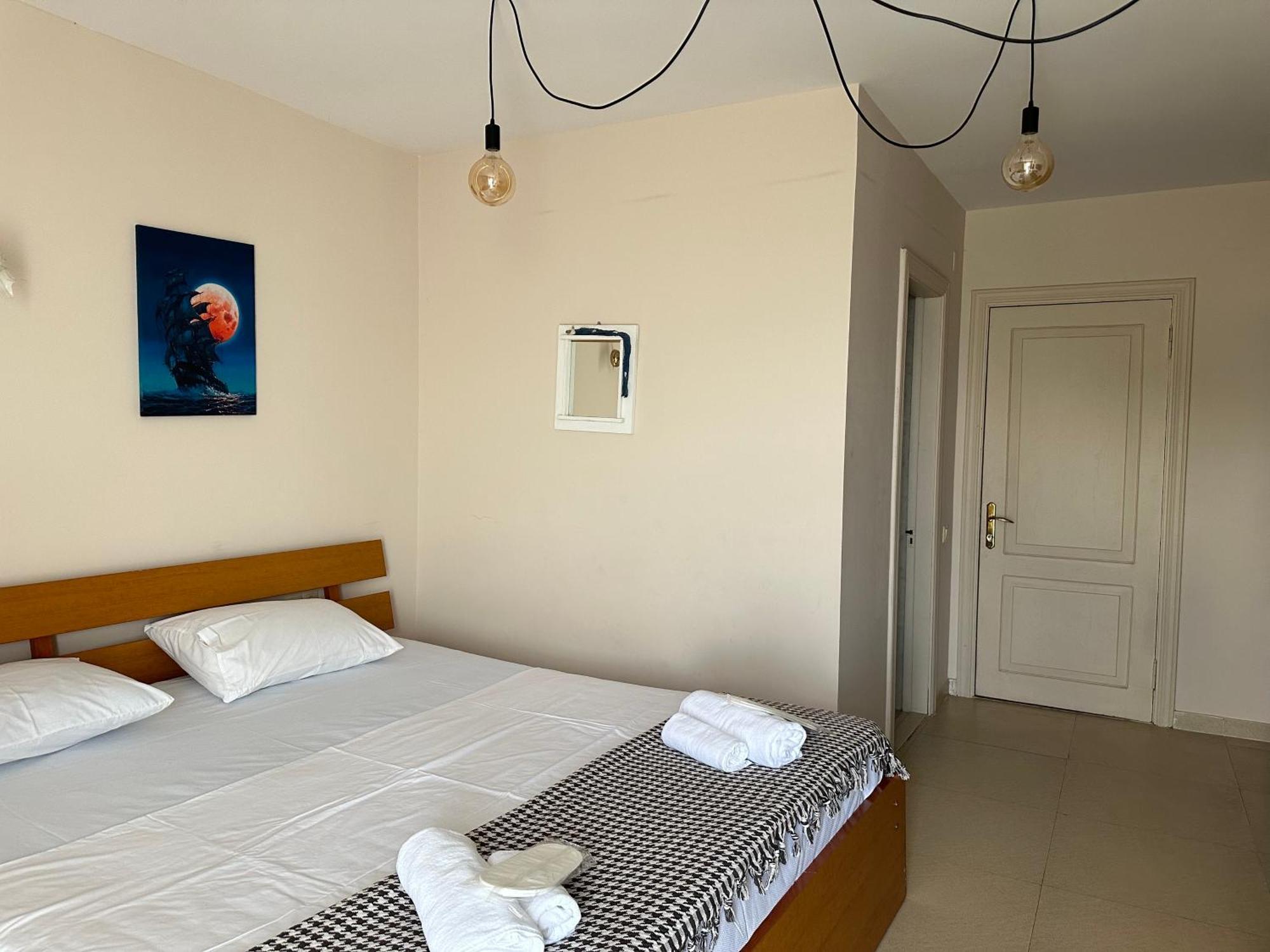 Claude Monet Beach Hotel ウレキ エクステリア 写真