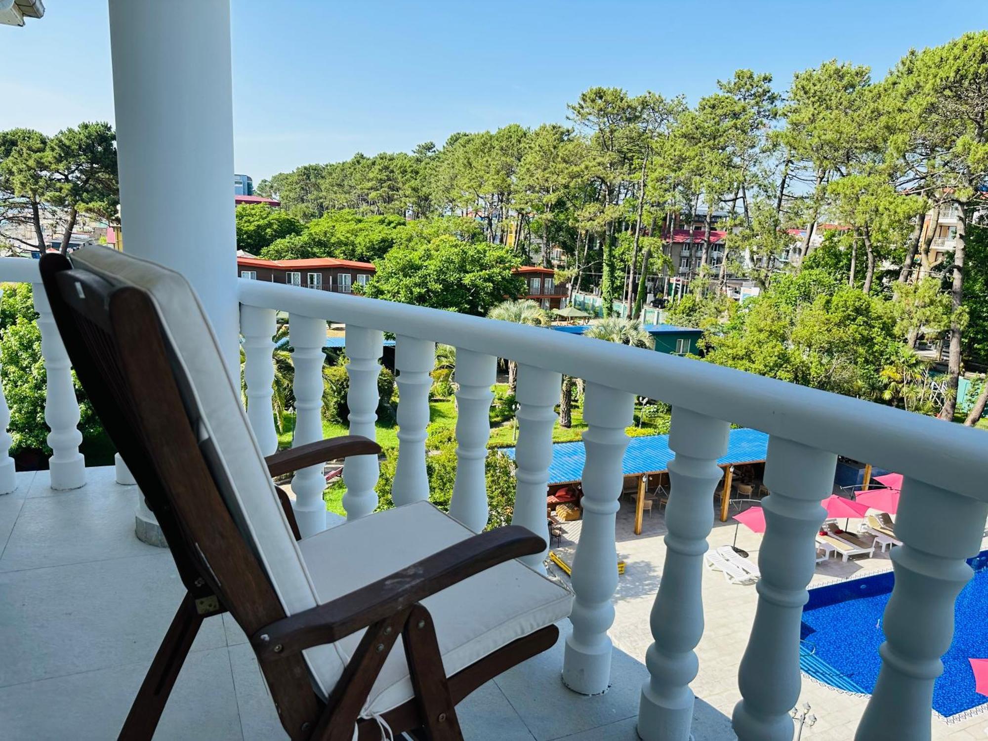 Claude Monet Beach Hotel ウレキ エクステリア 写真