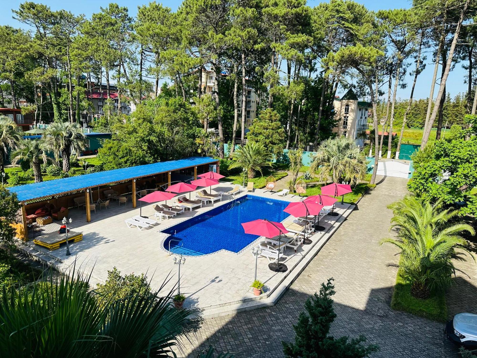 Claude Monet Beach Hotel ウレキ エクステリア 写真