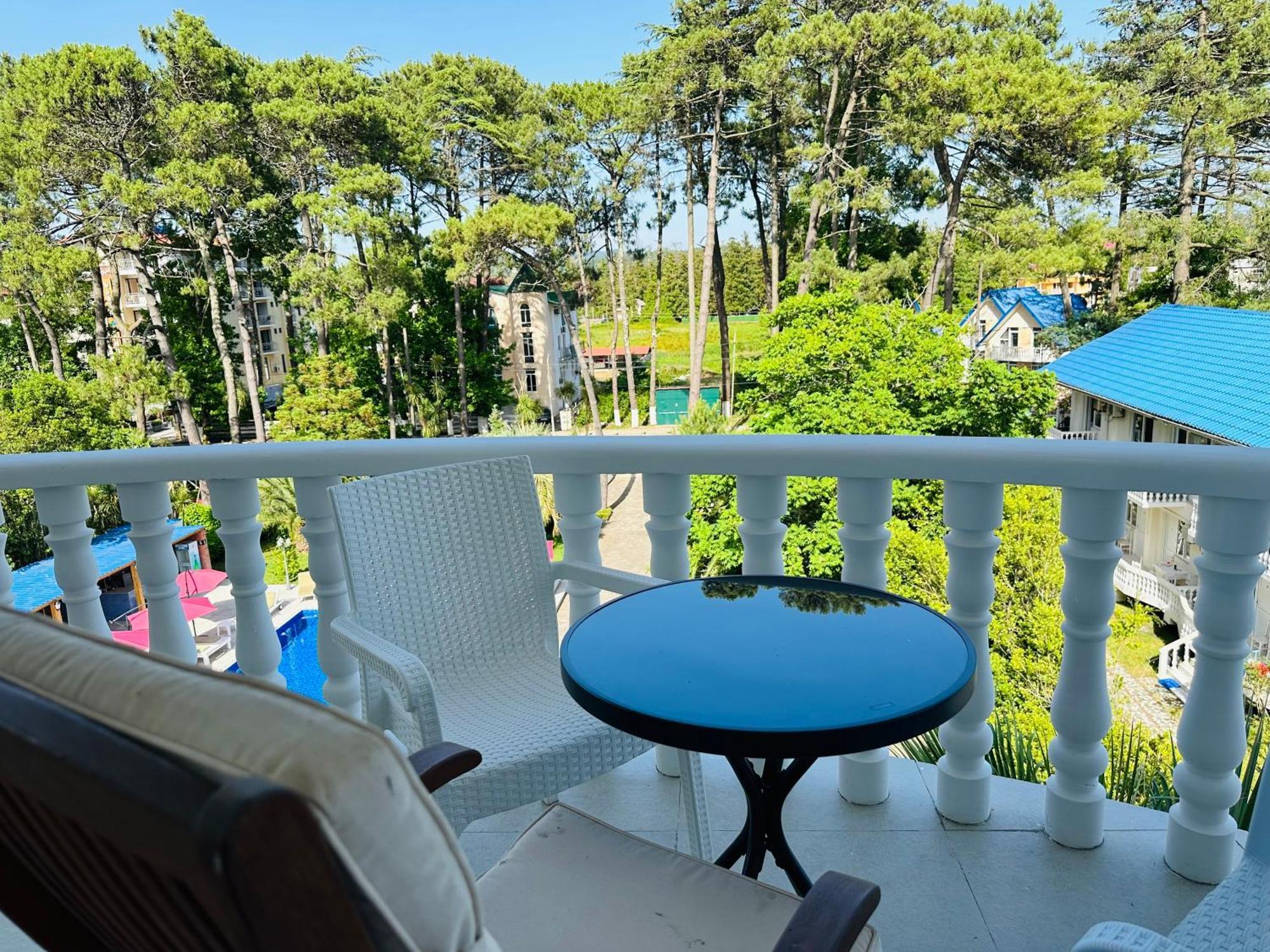 Claude Monet Beach Hotel ウレキ エクステリア 写真